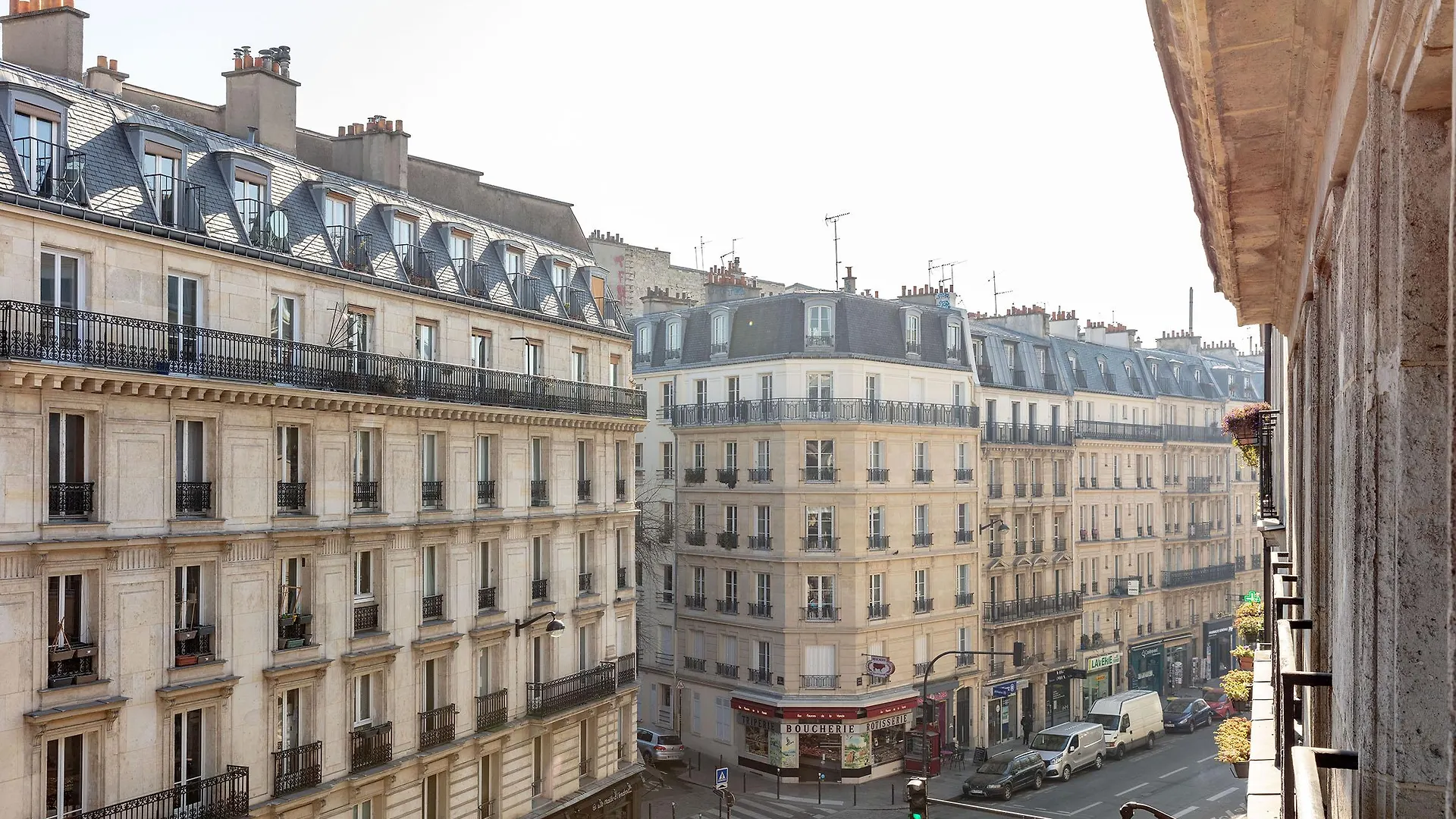 Hotel Des Nations Saint Germain 3*