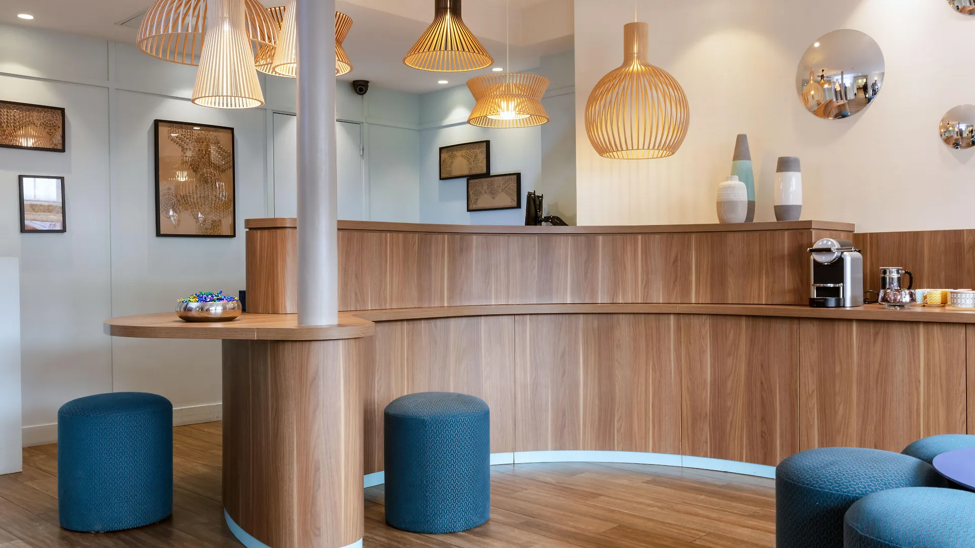 Hotel Des Nations Saint Germain 3*