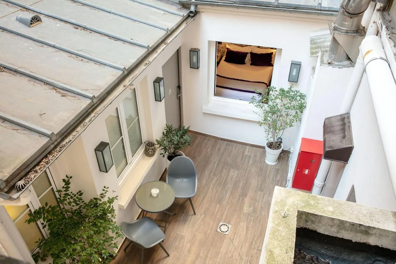 Des Nations Saint Germain Hotell